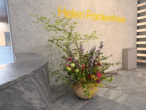 Helen Frankenthaler Basel 2026: Ausstellung im Kunstmuseum &ndash; wer war die Pionierin der abstrakten Malerei? Alle Infos, Werke, Tickets & Termine zur gr&ouml;&szlig;ten Retrospektive Europas180 Z.